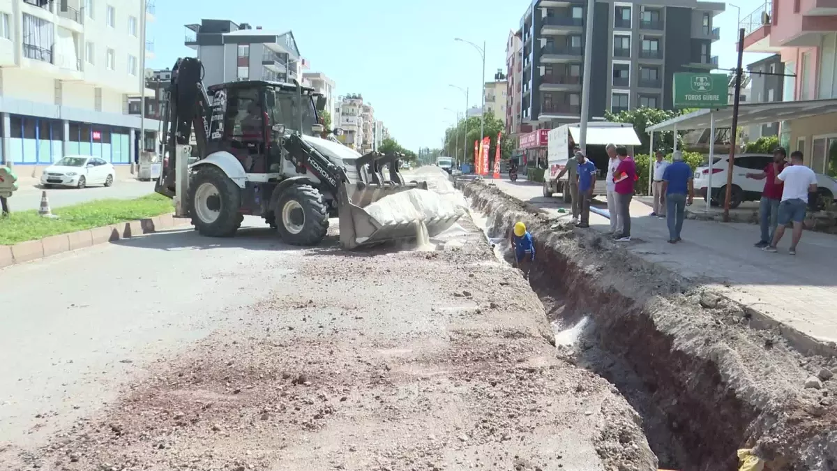 Antalya’da İçme Suyu Hattı Yenileme Çalışmaları Başladı