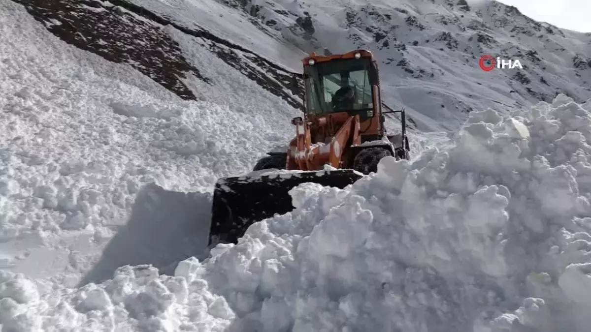 Ovit Geçidi’nde Kar Temizliği