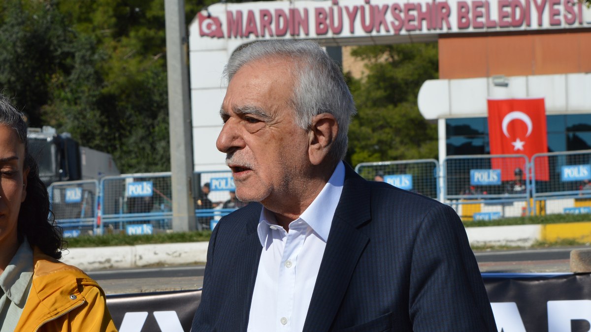 Ahmet Türk: Doğru projelerle geldiğinizde  elinizi tutarız