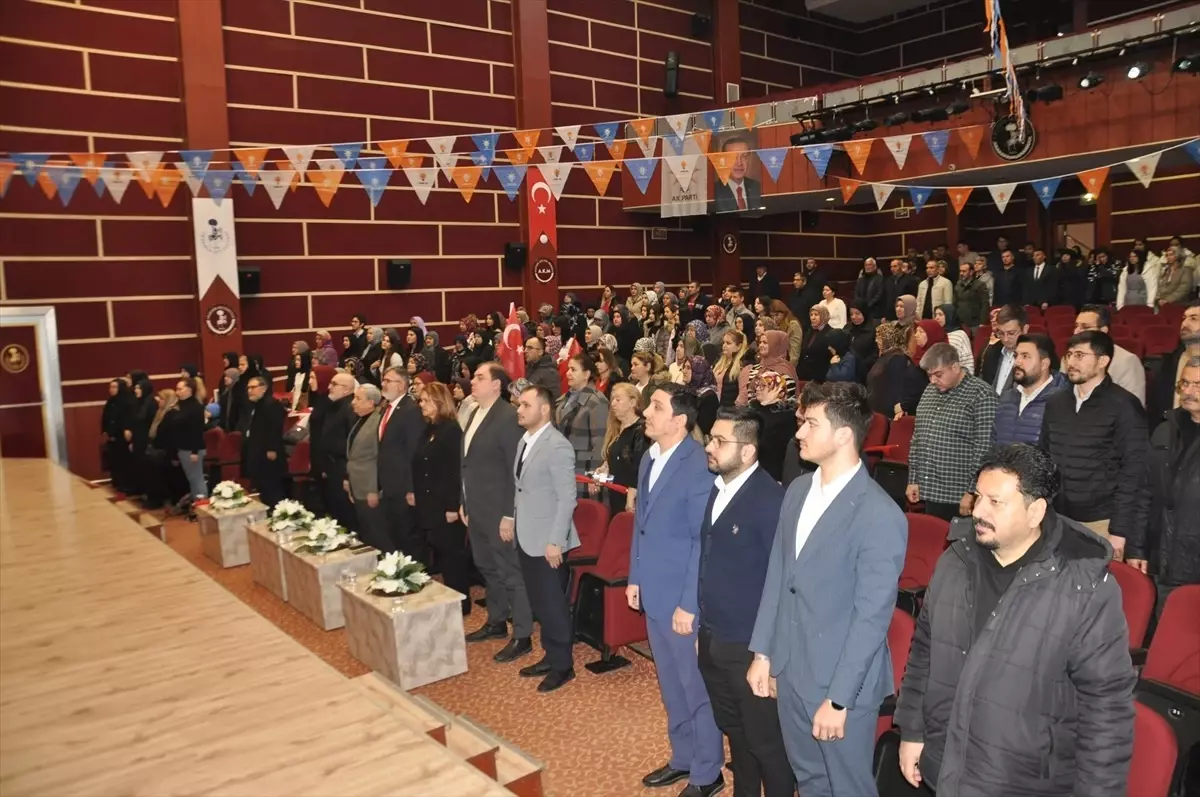 Akşehir’de AK Parti Kadın Kolları Kongresi